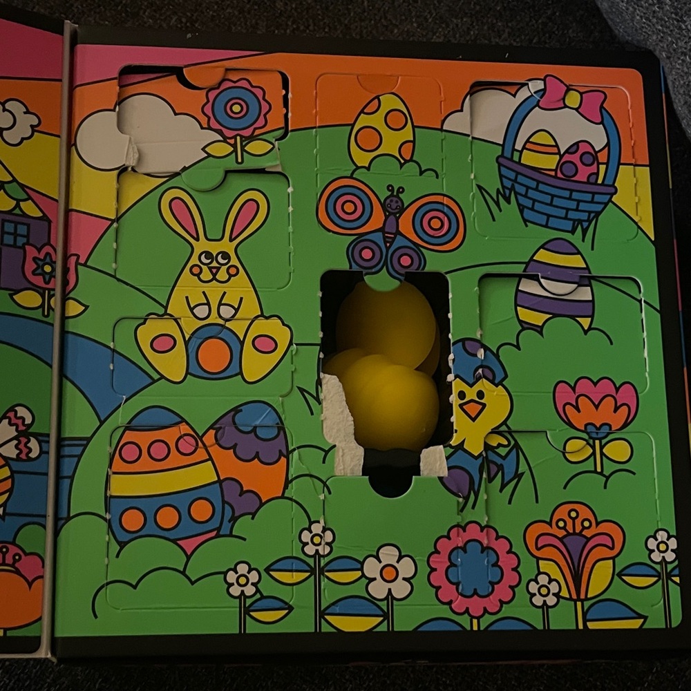 Golden Egg Hunt Squishy Toy Set - Picture 3 of 3
